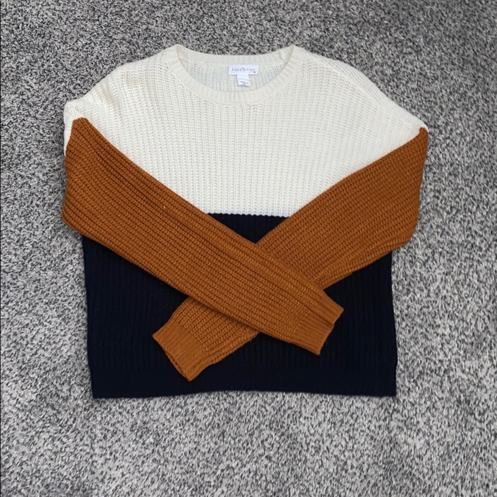 FULL TILT light and comfy sweater